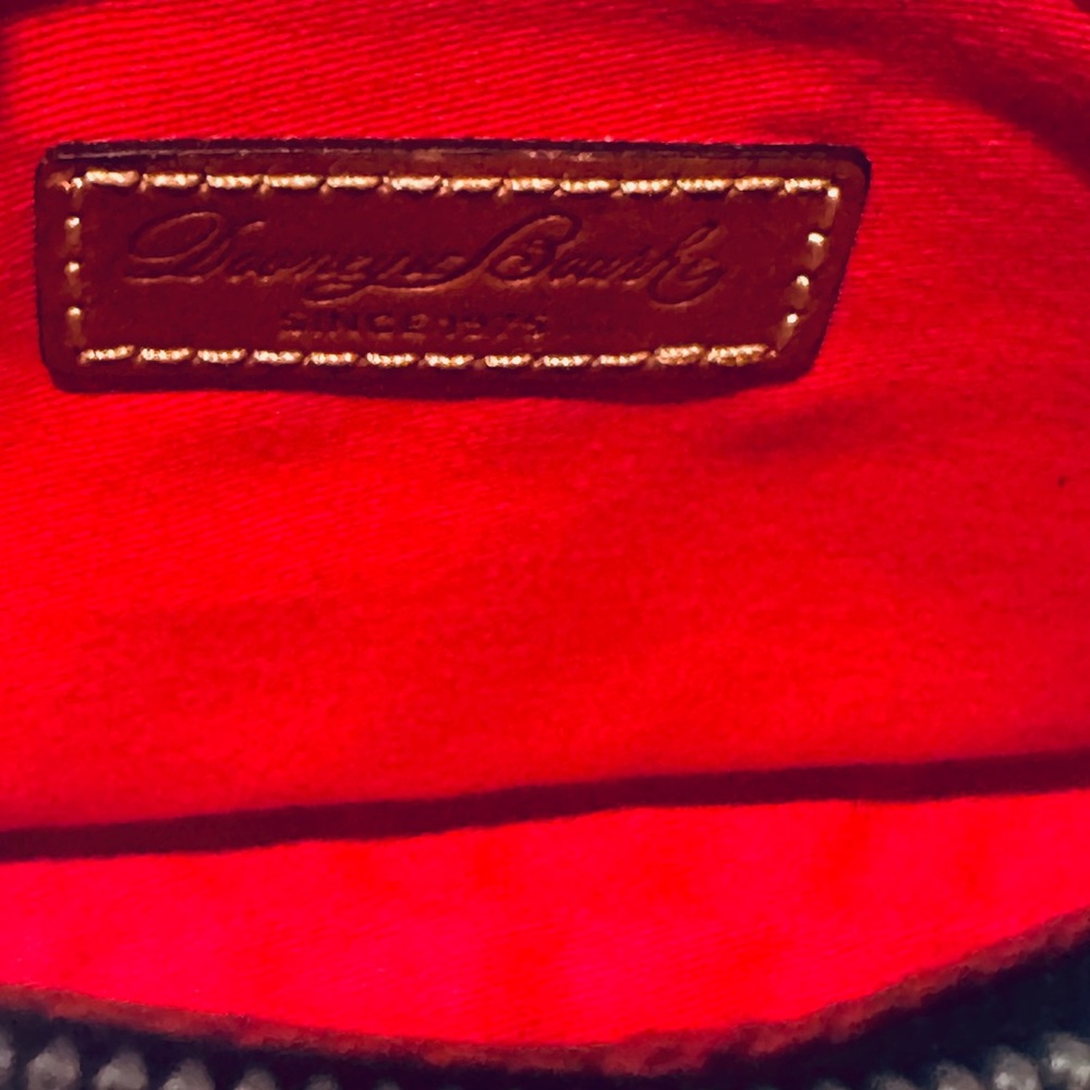 🦆Dooney & Bourke Nylon Pouchette Crossbody Bag, Black (NWOT) - Picture 7 of 7